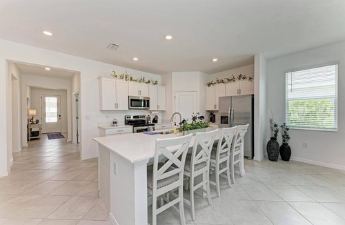 Venice House | Beautiful 3-Bedroom Home with Pool in Venice, FL – Ideal Vacation Getaway!