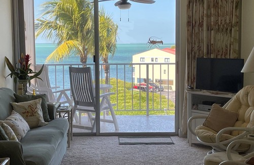 Islamorada Condo | Beautiful 4th floor 1B1b w/open water view #410