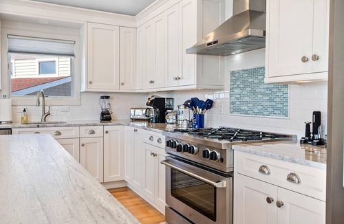 Harvey Cedars House | Beautiful 5 Bedroom beach block with swimming pool, decks, indoor/outdoor living
