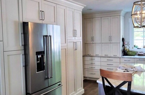 Arnold House | Beautiful 6 BR home on quiet secluded lot overlooking the Severn River