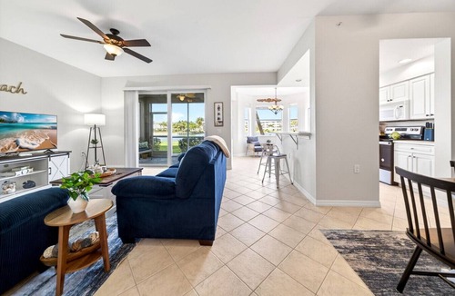 Biggar Condo | Beautiful Condo in Ft. Myers close to beach