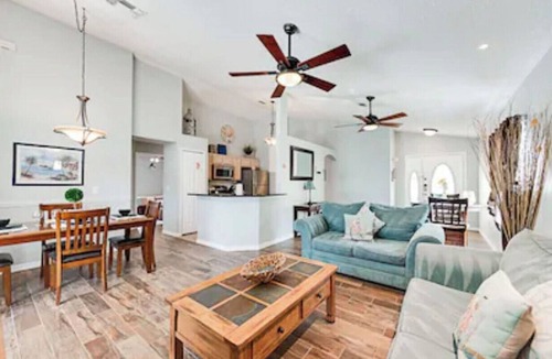 Royal Palms House | Beautiful & Cozy Home Away From Home Near Orlando Attractions - 4BR/3Bath