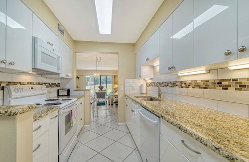 The Meadows Condo | Beautiful golf course view from this condo