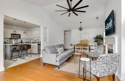 Mount Pleasant Apartment | Beautiful Home 5 min to Shem Creek | Gritz Carlton