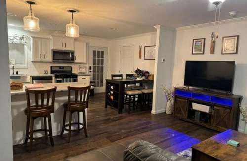 Town of Milo House | Beautiful home at Plum Point Cottages on Seneca Lake with many extras