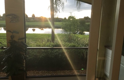 Immokalee House | Beautiful Home on Golf Course with Golf Perks and more!