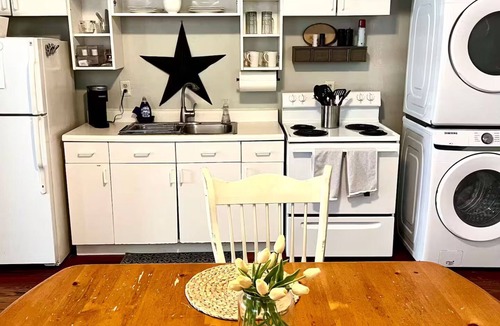 Hyde Park Apartment | Beautiful Hyde Park Apartment