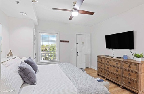 Sunnyside Resort | Beautiful Lake & Gulf Views, Private Beach, by 30A!