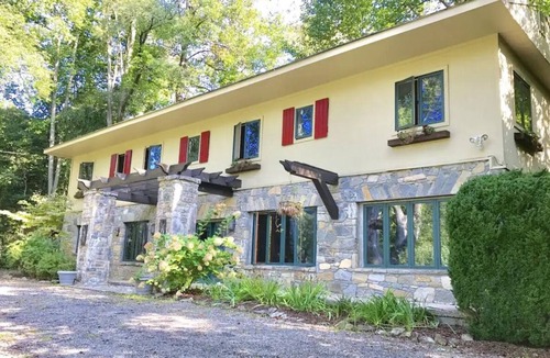Gerton Ski Chalet | Beautiful mountain home near Asheville, Lake Lure and Chimney Rock area