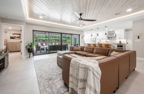 Central Naples House | Beautiful resort castle in Naples, Florida