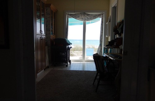 Hobe Sound House | Beautiful Secluded Beach House on prestigious Jupiter Island.n30 Day Minimum