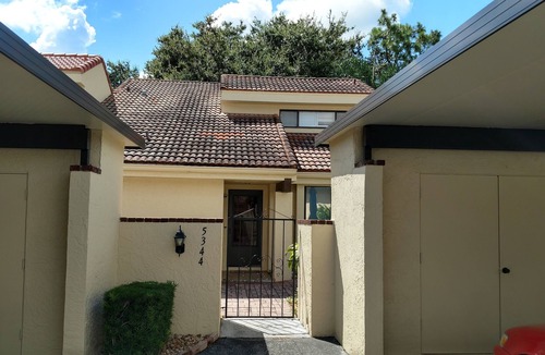 The Meadows House | Beautiful updated 3bed/2bath Townhome in The Meadows!