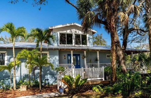 St. Lucie Village House | Beautiful Waterfront 3 Bedroom House with Boat Lift