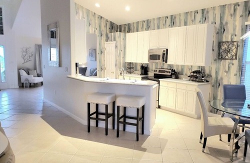Fort Myers House | Beautiful Waterfront Golf House!