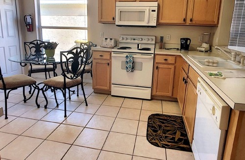 Highlands Reserve Villa | Beautifully Decorated 3 Bedroom Villa With Private South Facing Pool