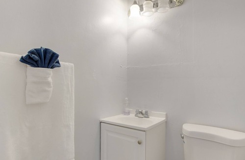 Florida North Atlantic Coast Apartment | Beautifully #2Renovated Palm Beach Gardens Apartment2