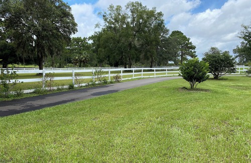 Sorrento House | Bed and Breakfast on Equestrian Estate