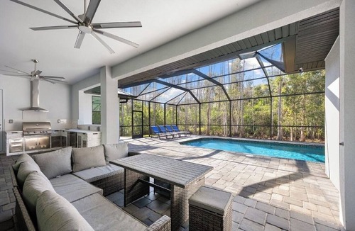 Bonita Springs House | Bee Our Guest at This Luxury Bonita Springs Retreat!