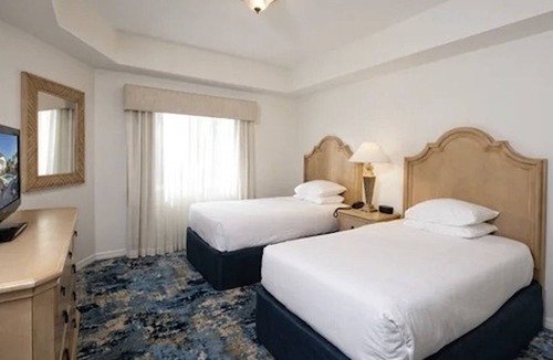 Redevelopment Area Resort | Bellasera Resort - 5bd/4bth Double Condo Suite with Pool, Jazz Club & Restaurant