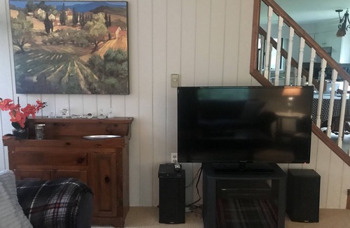 Otis House | Berkshire 4Br Cape Cottage near Big Pond