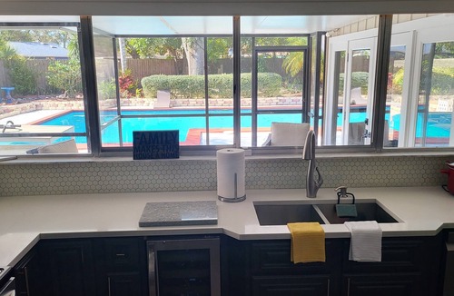 Tampa Villa | Best family Vacation with pool, ping pong table,pool table, etc.