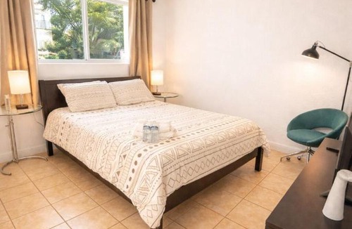 Coconut Grove Apartment | Best location in Coconut Grove