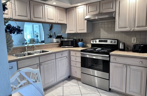 East Naples Condo | Best of the Best. very reasonable