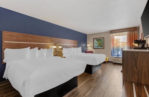 Lexington Hotel | Best Western Plus Lexington Inn