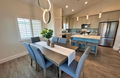 Fort Myers Beach House | Beyond The Sea Newer House Walk to Town Beach