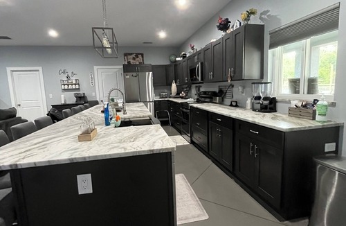 Polk City House | Big Country, close to theme parks, Amazing sunsets and pool.