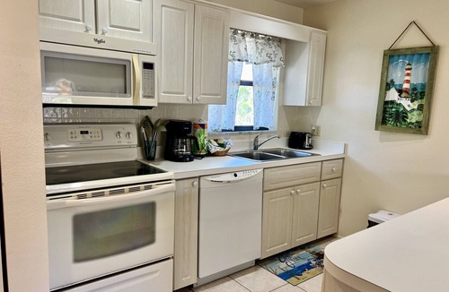 Sanibel Condo | Blind Pass Condos at Bowman's Beach A201 on beautiful Sanibel Island