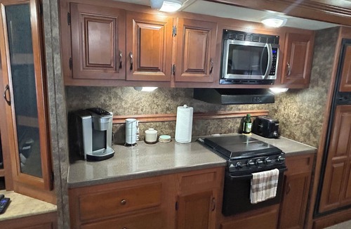 Naples House | Blue Lagoon. Enchanting RV in sunny Naples