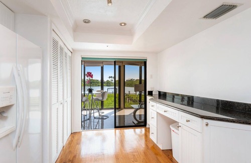 Mid Island Condo | Blue Lagoon Estate