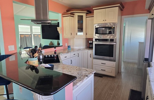 Hutchinson Island South House | Boating, Ocean pool on island waterfront home on canal. luxury kitchen.