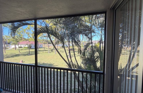 Bonita Springs Condo | Bonita Pines Club Condo – Resort-Style Living Near the Beach