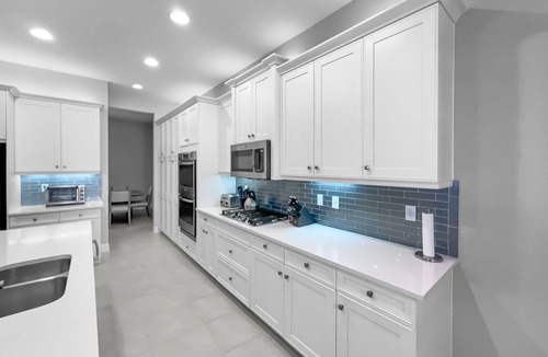 Naples House | Bonita Springs StoneCreek | Modern Home w/Tesla Charger, Pool, Gym & Gated Secu