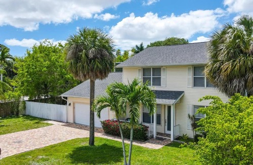 Bonita Springs House | Bonita Vacation Home with Pool 4 Bdr 3Bath Near Naples