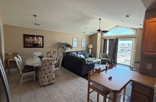 North Wildwood Condo | BOOKING FOR 2027 NORTH WILDWOOD. STEPS TO THE BOARDWALK, WITH WATER PARK & BEACH