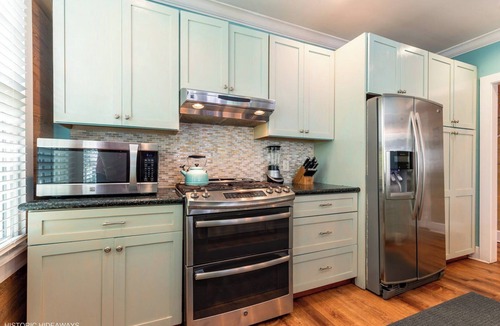 Meadows House | Boomerang Boathouse