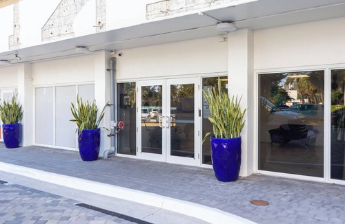 Mid Beach Apartment | Boutique Apartments North Bay Village