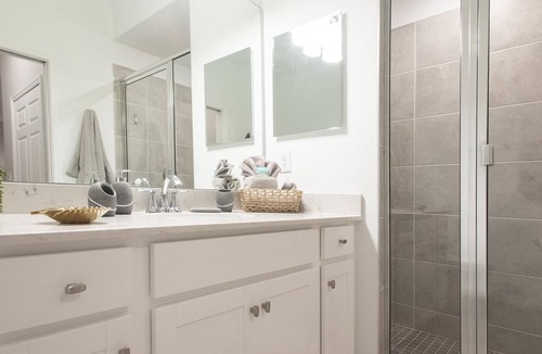 Lakewood Ranch Condo | Brand-new 4th Floor 2/bed, 2/bath with golf & lake view