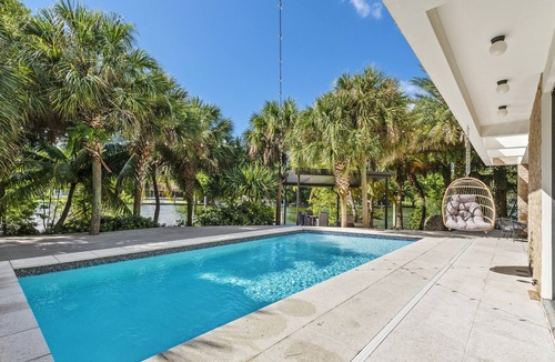 Northeast Miami Villa | BRAND NEW! Balinese Villa with Pool, Sleeps 10. On the water.