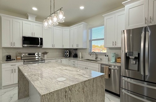 Tampa House | Brand new luxury home near Tampa top attractions