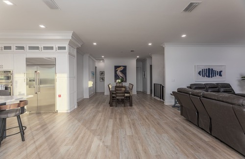 Marathon Villa | Brand New Single Family 5/5 -90ft dock, pool, paddle boards, bicycles plus more!