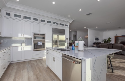 Marathon Villa | Brand New Single Family 5/5 -90ft dock, pool, paddle boards, bicycles plus more!