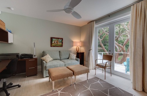 Islamorada House | Brand New Unique Deep Water Gulf Front Estate. Beach, Pool, Hot tub and docks