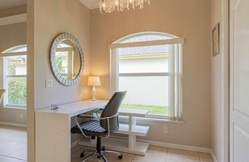 Central Naples House | Briarwood- Terrazzo Lane with Lake View