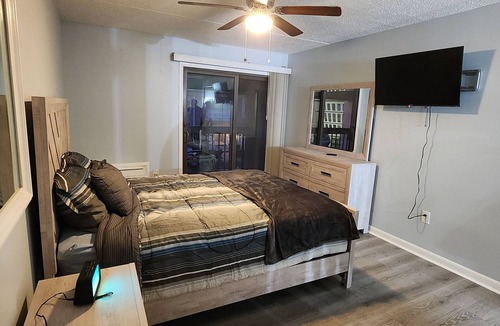 Southend Condo | Brigatine Beach Club - Steps to the beach, pools and wifi!