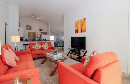Davenport House | Bright 4BR Disney Villa, South-Facing Pool, Game Room