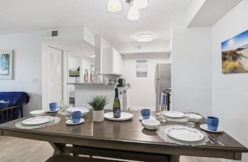 Indian Bayou Apartment | Bright Coastal Condo Pool Minutes to Crystal Beach